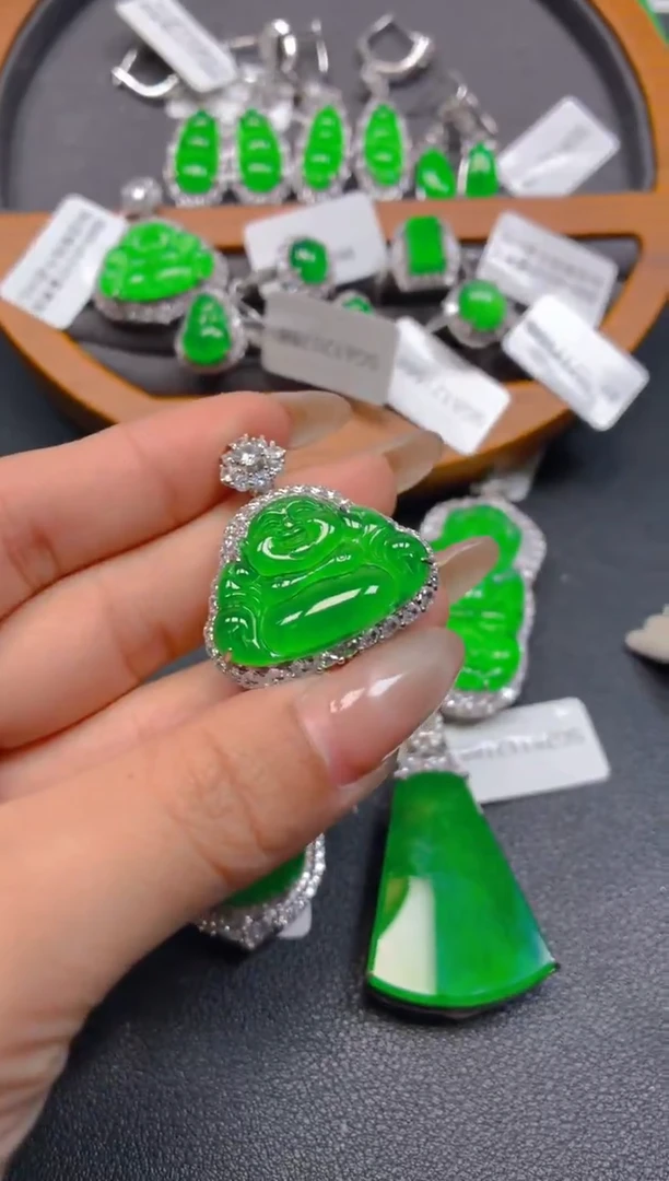 吊坠(不含链)银S925镶嵌翡翠1