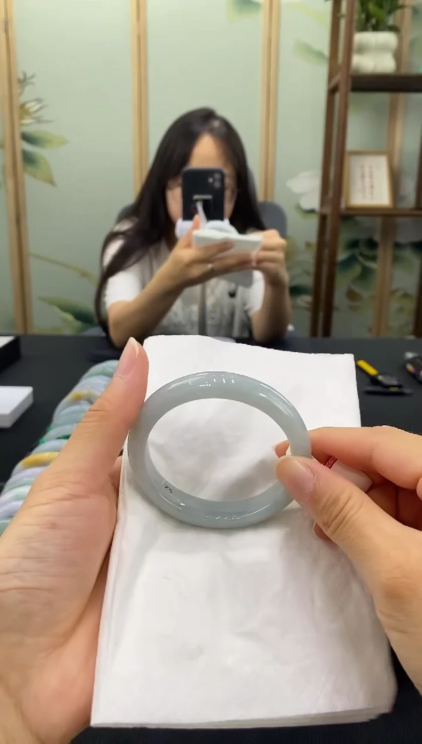 翡翠手镯未镶嵌00005963