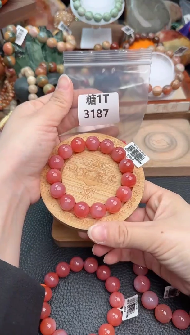 【闪购商品】石英质玉手链未镶嵌1T3187