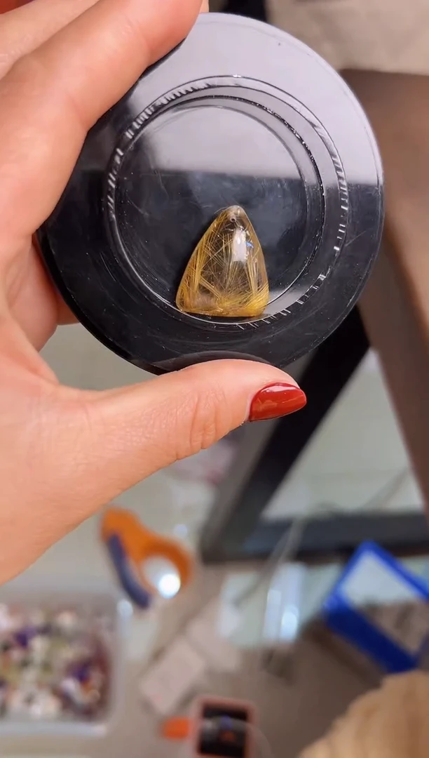 【闪购商品】水晶手链未镶嵌钛晶吊坠