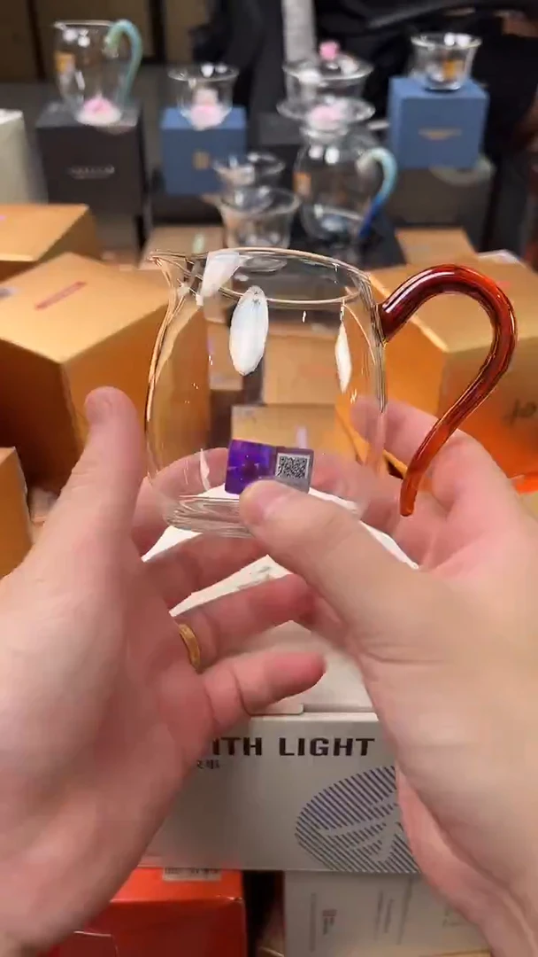 @@禾器晶彩慕然琥珀色