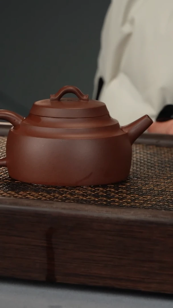 【闪购商品】紫砂壶 老紫泥（537号）