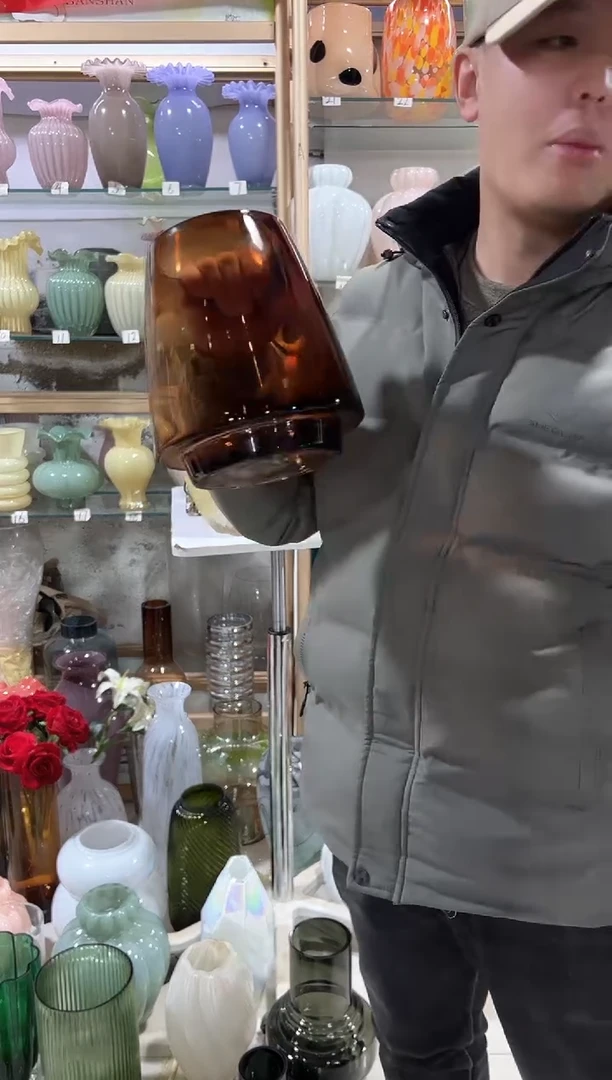 【闪购商品】无铅玻璃琥珀色花瓶