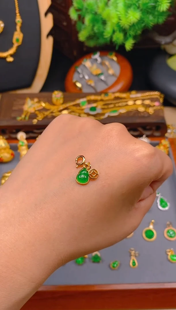 翡翠银S925镶嵌吊坠(不含链)葫芦万能扣