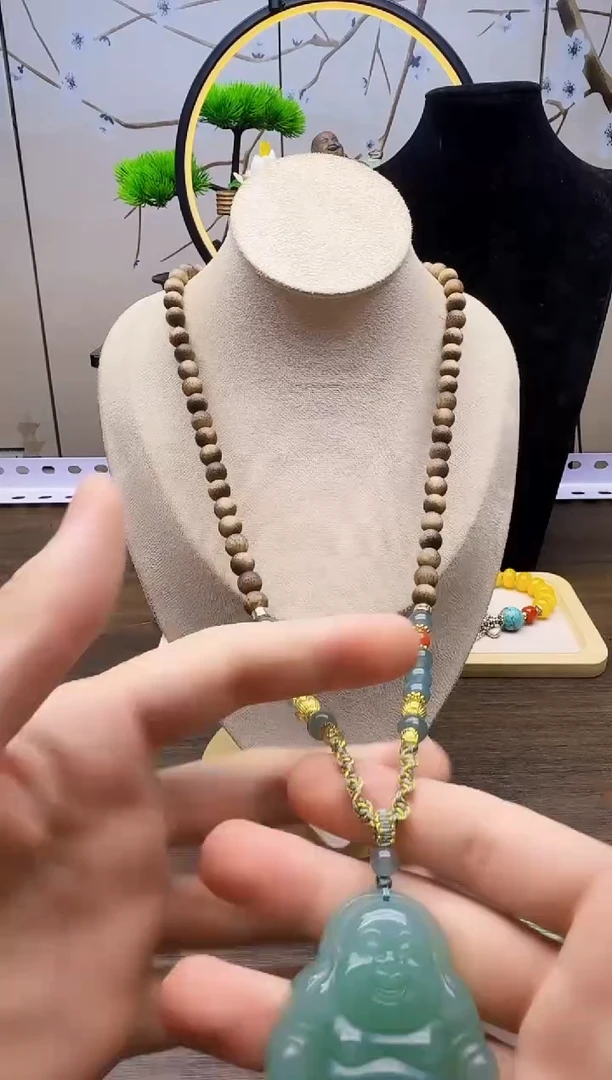 翡翠14K金镶嵌颈饰X48