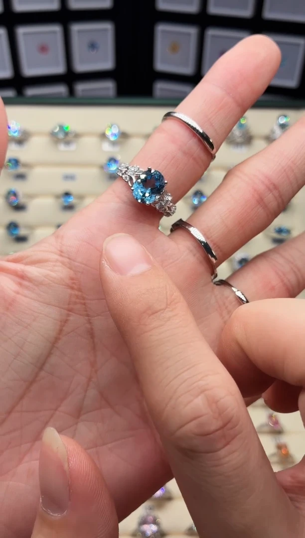 银S925镶嵌戒指海蓝宝石1888