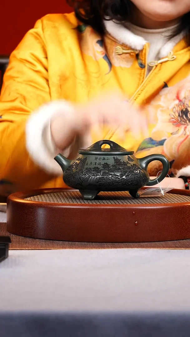 茶壶紫砂三足石瓢
