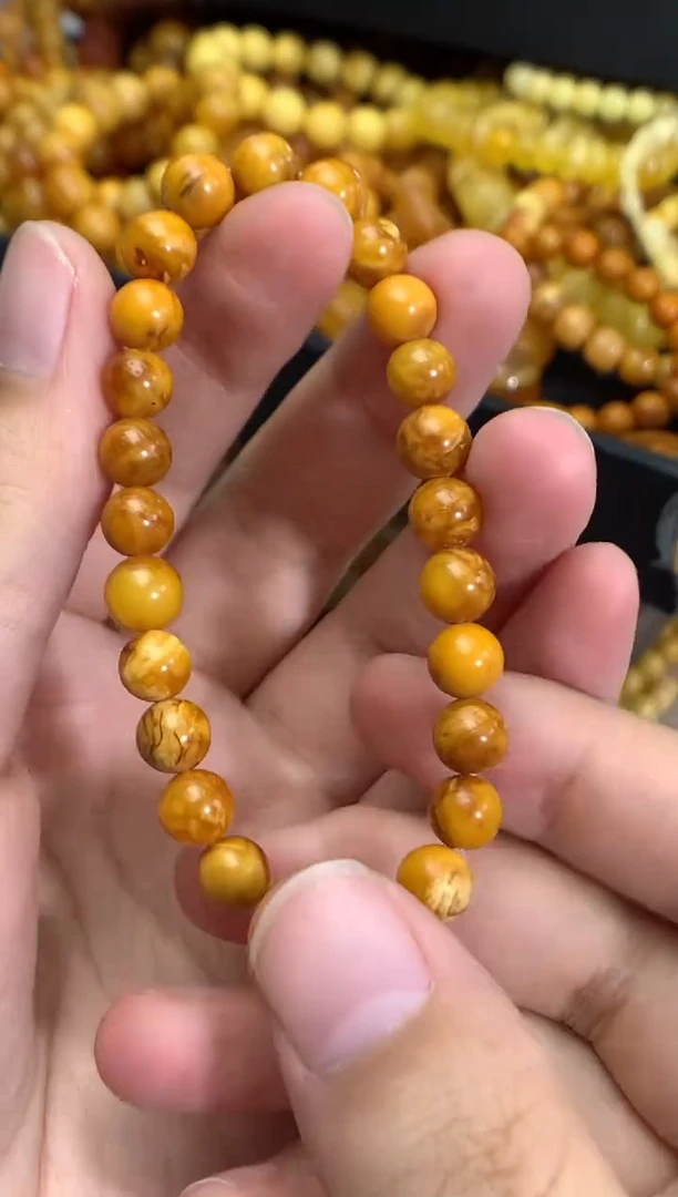 琥珀未镶嵌珠宝奇石1