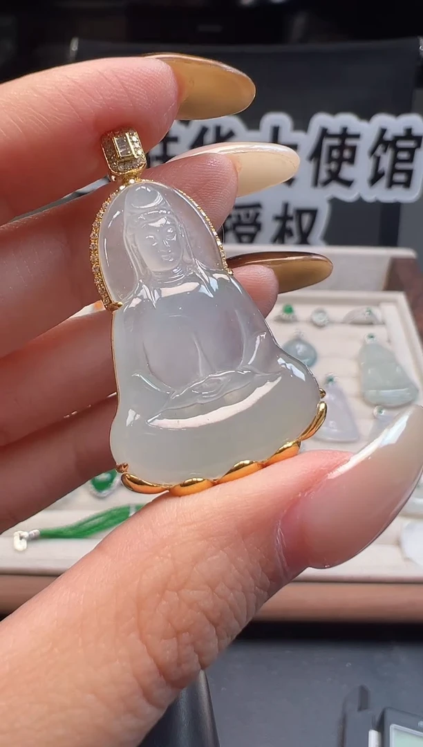 吊坠(不含链)18K金镶嵌翡翠缅甸珠宝严选