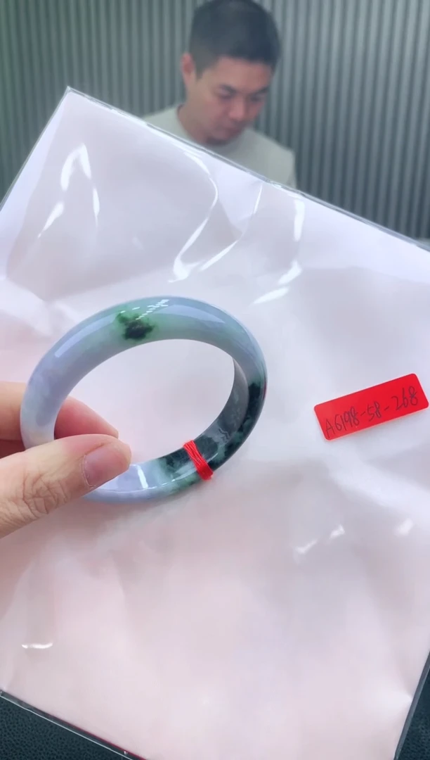 未镶嵌手镯翡翠111