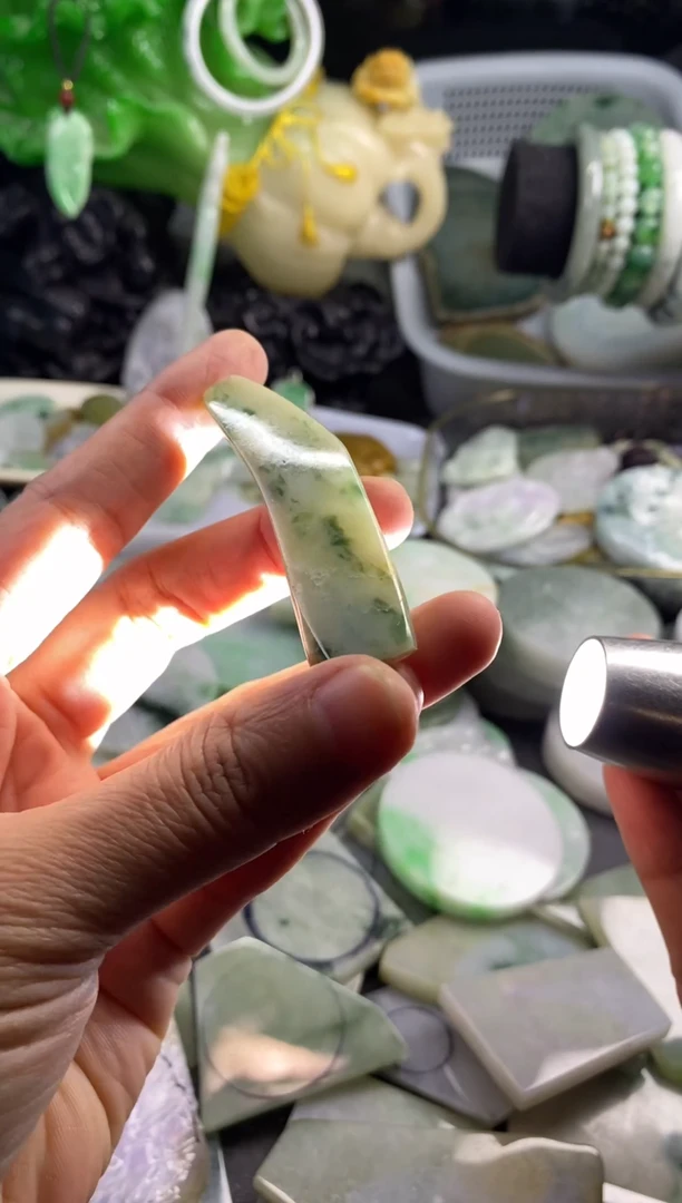 散珠翡翠A货翡翠45