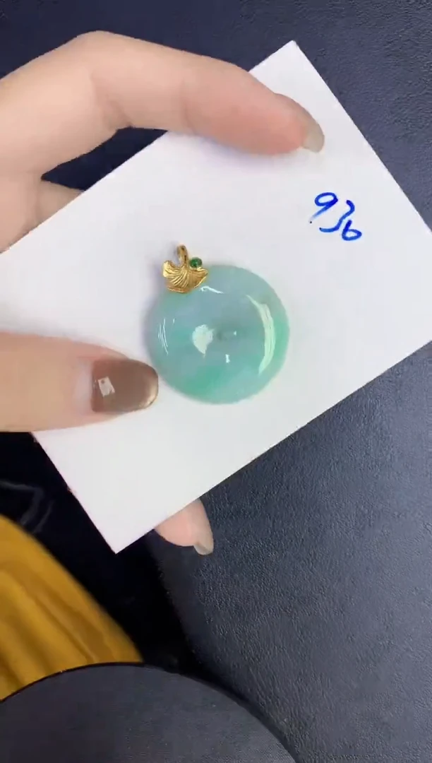 颈饰未镶嵌翡翠缅甸天然翡翠A货