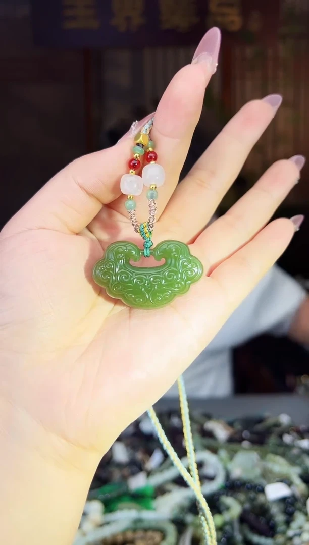 【闪购商品】和田玉颈饰未镶嵌多样性发一