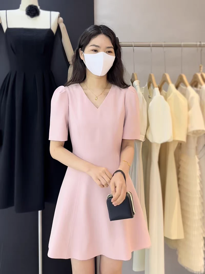 【艾丽莎定制】新款赫本风黑色v领连衣裙YF-B-3398