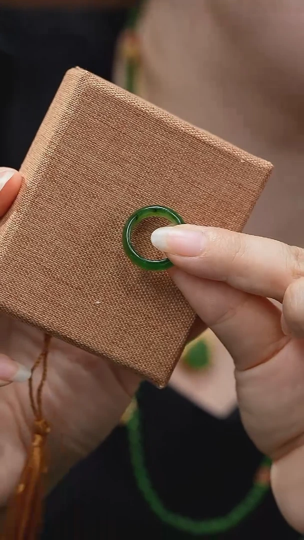 和田玉（碧玉）戒指未镶嵌宽版戒圈