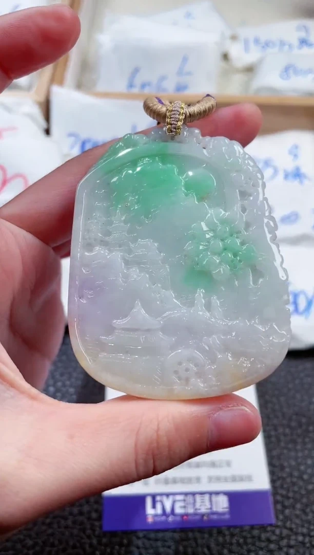 【闪购商品】翡翠颈饰未镶嵌00009971