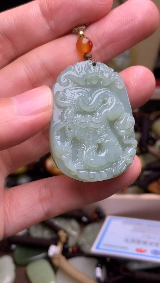 颈饰未镶嵌和田玉新疆料青海料清水和田玉吊坠