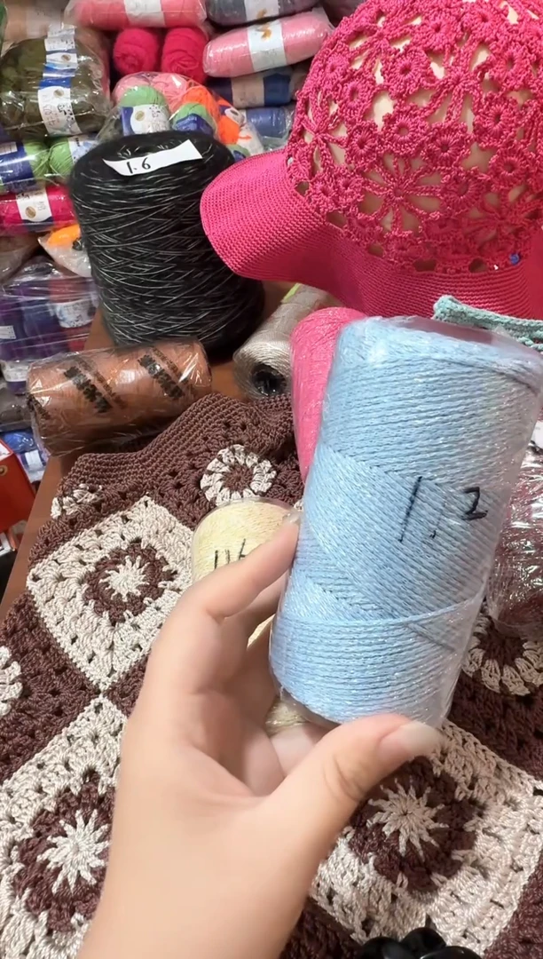 聚酯纤维112码银丝细闪空心棉 1轴150克左右