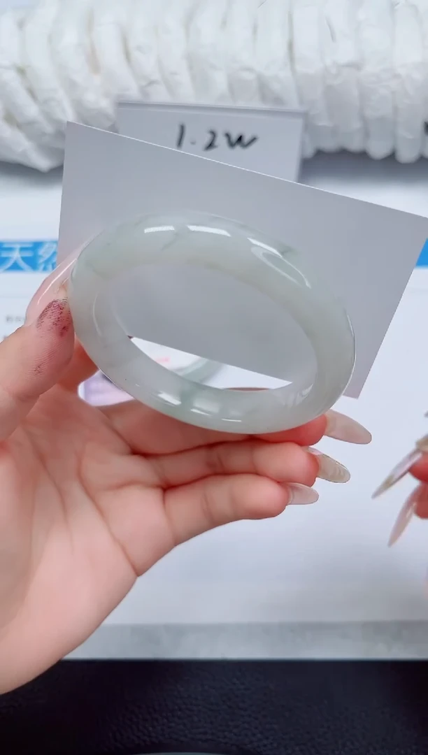 未镶嵌手镯石英质玉65-56/57