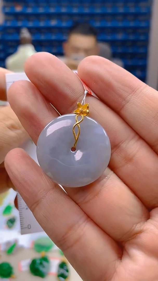 颈饰18K金镶嵌翡翠新号开播 全场乱卖