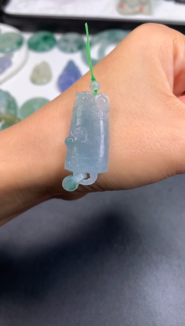 未镶嵌定制翡翠0920075563（33*15*4.9）