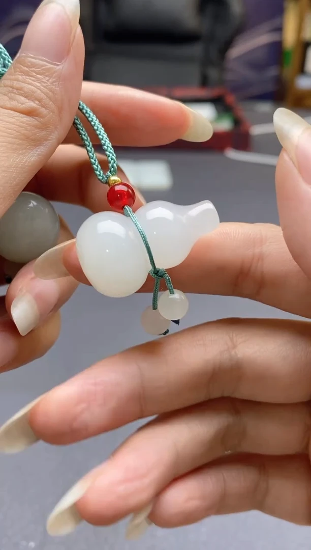 石英质玉未镶嵌颈饰15