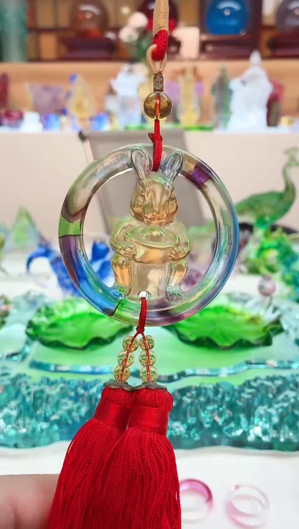 手工艺品琉璃彩色小兔子车挂