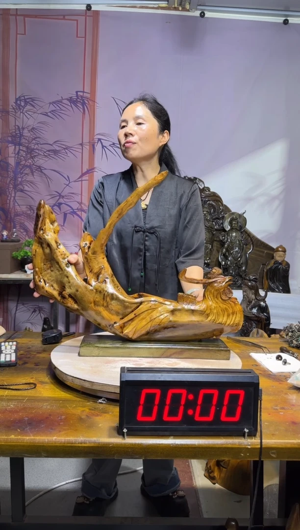 香榧木金丝楠木雕刻摆件