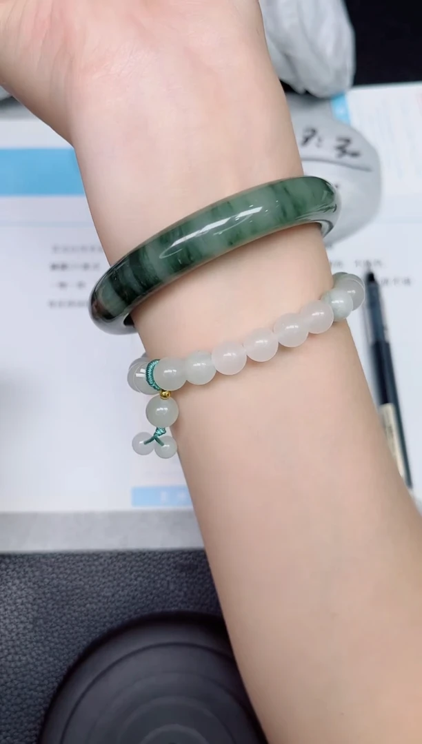 石英质玉手镯未镶嵌169-60.5