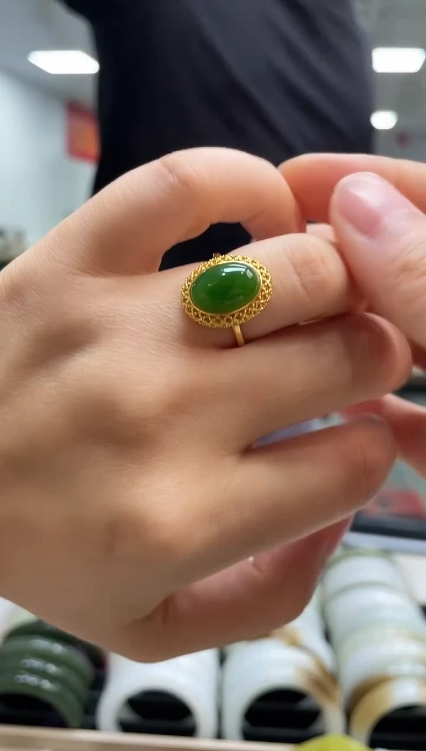 和田玉戒指未镶嵌碧玉戒指随机发一件