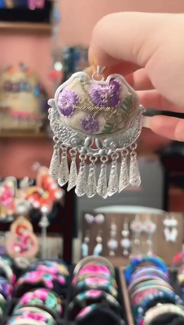 织绣艺枝独绣手工饰品52