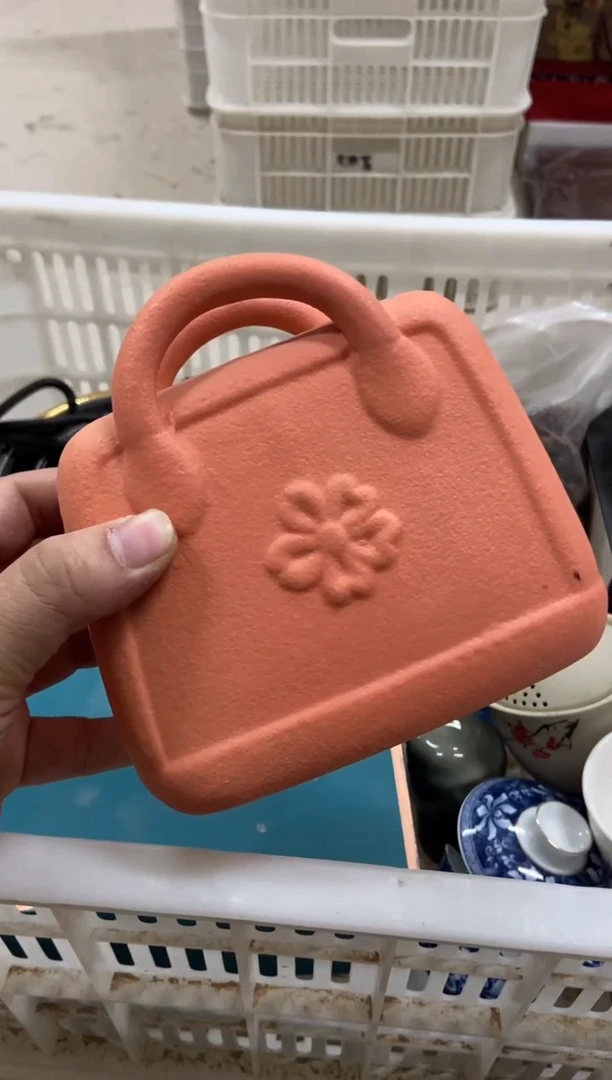 无运费险有瑕疵的摄影的产品有使用过的痕迹有点脏介意勿拍