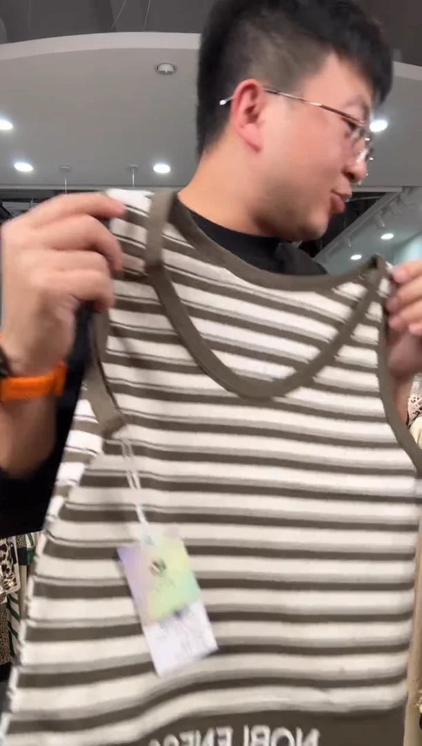 绿色条纹半长款     81783