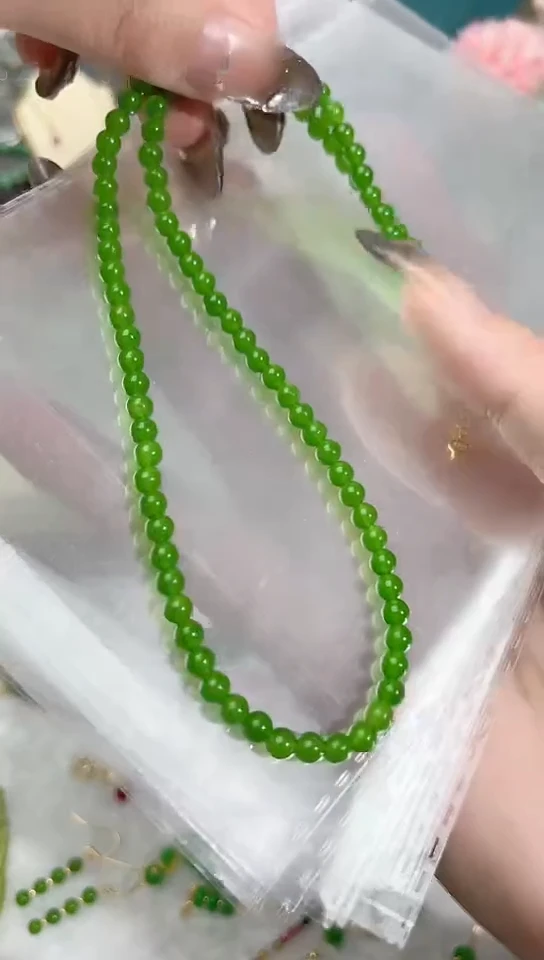 【闪购商品】和田玉（碧玉）颈饰银S925镶嵌圆99