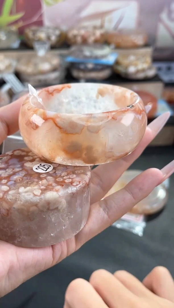 未镶嵌手镯石英质玉57