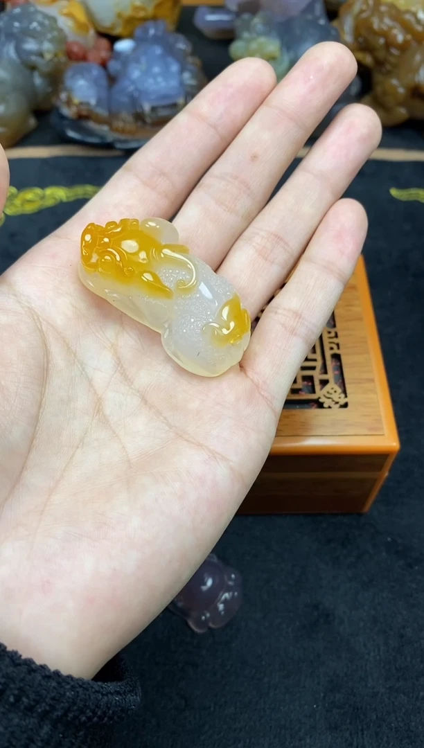 未镶嵌玛瑙/玉髓珠宝奇石清**情0