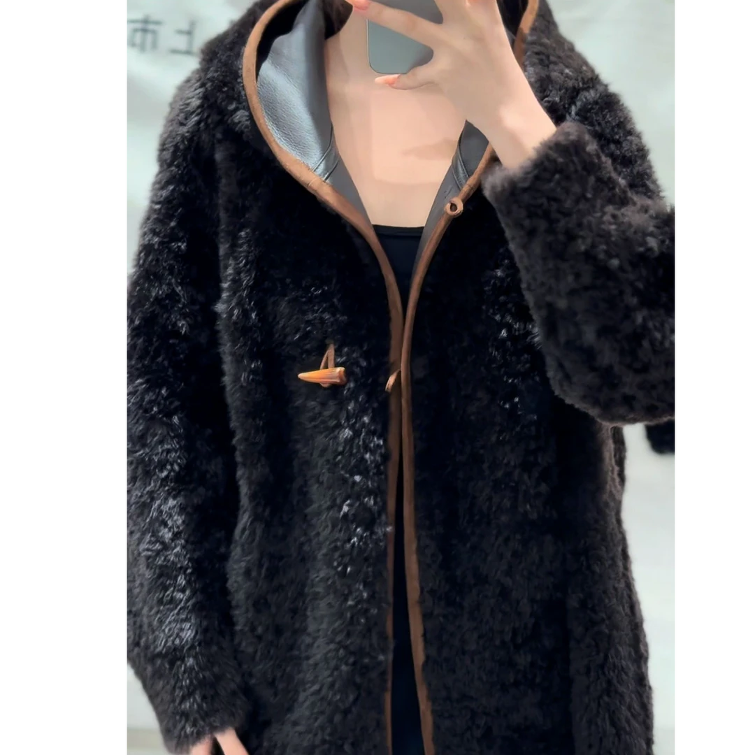 2025新款设计师款拉贡羊皮毛一体外套加厚戴帽外套冬季