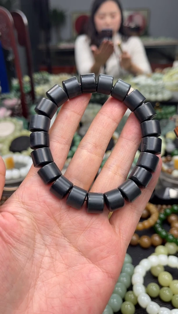 【闪购商品】和田玉手串未镶嵌新疆聚墨青花卡12