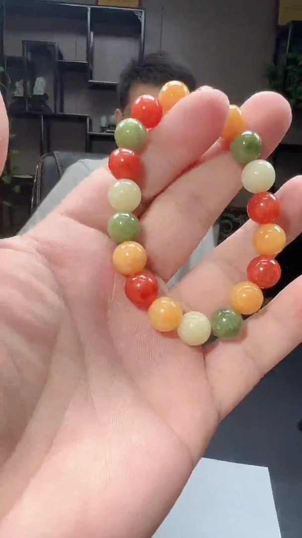 颈饰未镶嵌翡翠2025-10-14-31