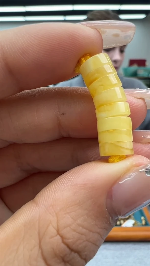 【闪购商品】琥珀裸石未镶嵌556秒拍号7mm