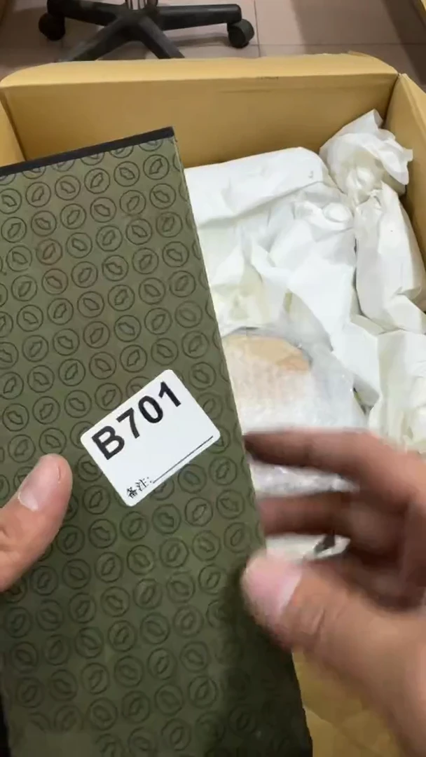 铜*叟701中古商品，谨慎购买