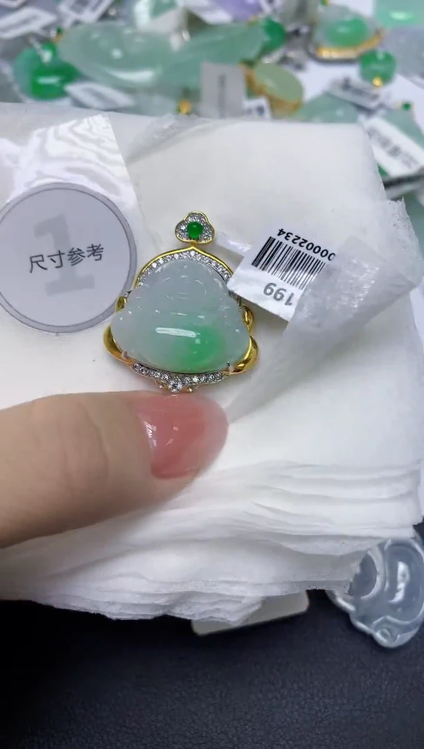 颈饰未镶嵌翡翠天然缅甸翡翠A货多样性发一件