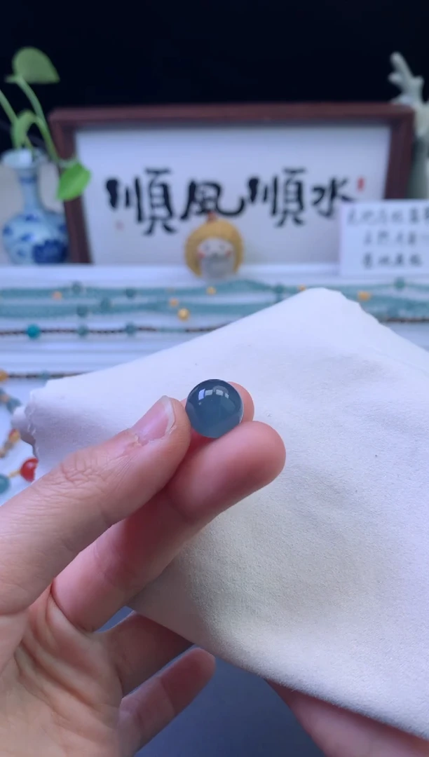 翡翠未镶嵌颈饰0163436837