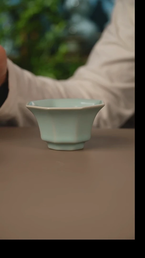 不开片八方杯微暇