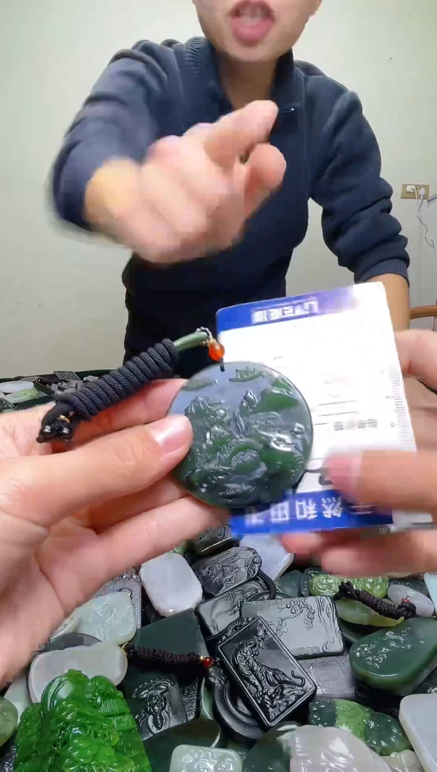 颈饰未镶嵌和田玉126