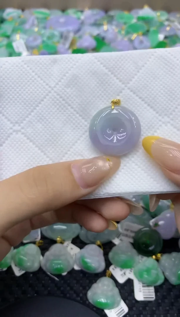 颈饰未镶嵌翡翠天然缅甸翡翠A货