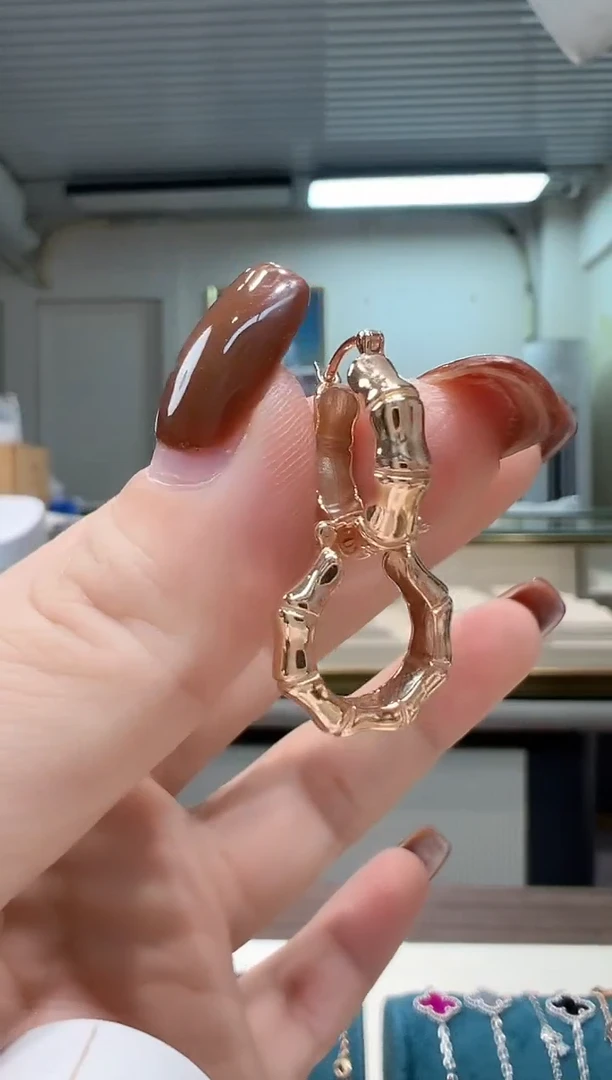 耳饰18K金素金竹节耳环K红