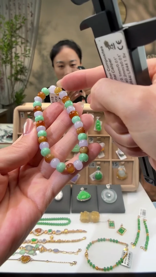 未镶嵌手串翡翠手串