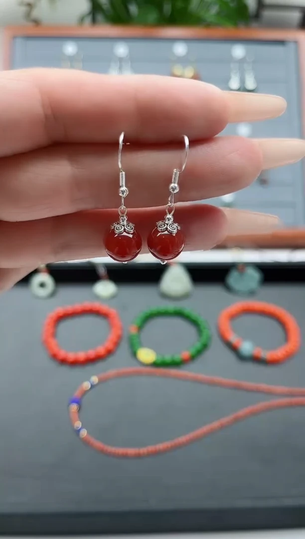 【闪购商品】南红玛瑙耳饰银S925镶嵌350