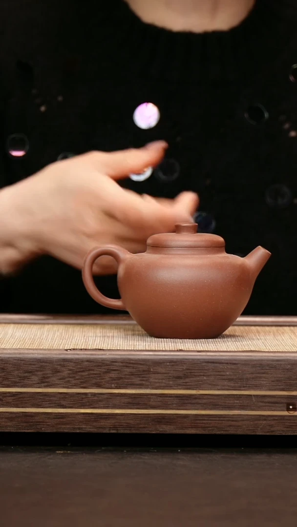 茶壶紫砂紫泥 宫灯200cc